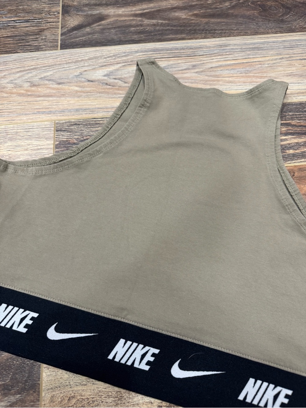 Nike Olive Green Cropped Sports Tank - Picture 6 of 6